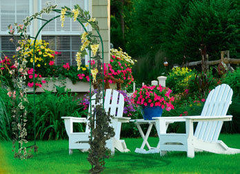 An elegant archway for enhancing the entrance to the house or a pathway