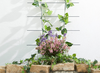 Metal trellis support